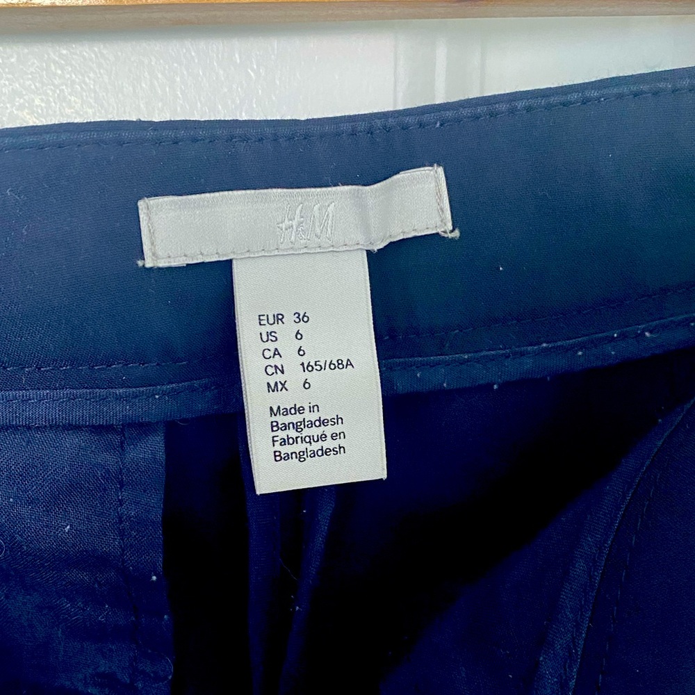 H&M Crop Pant - Picture 3 of 3